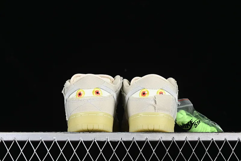All Categories Nk SB Dunk Series Nk SB Dunk Low Low-top Sneakers K Version Nk SB Dunk Low "Mummy" Mummy SB Smash Backboard Fashion Casual Sneakers DM0774-111